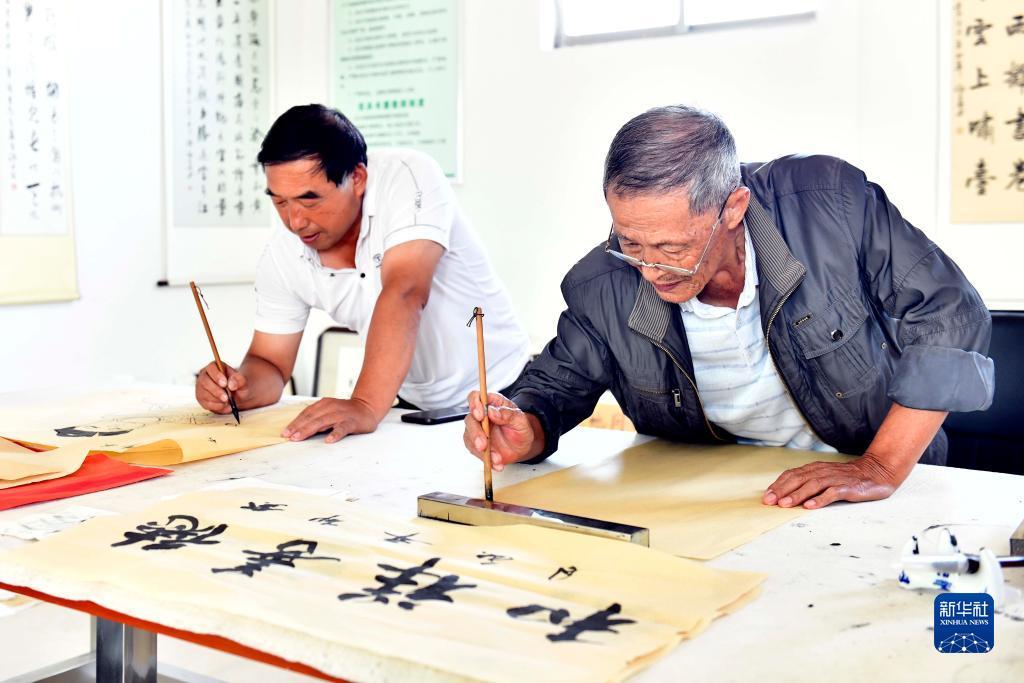 威尼斯app官方手机下载
